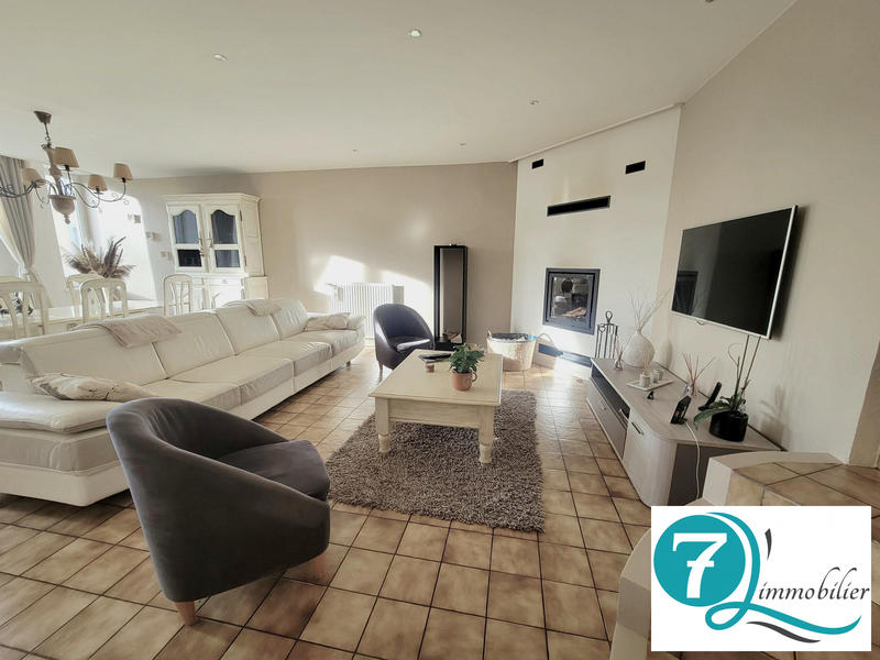 Appartement - 122 m² - 5 pièces