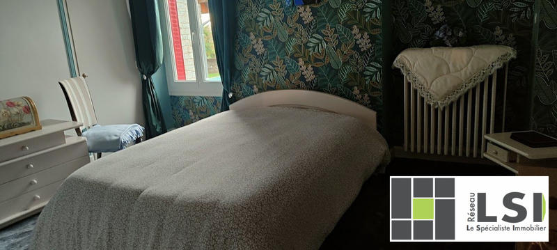 Maison - 208 m² - 10 pièces