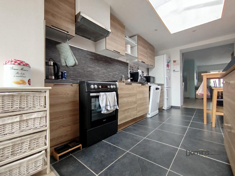 Maison - 93 m² - 4 pièces