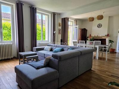 Maison - 105 m² - 5 pièces