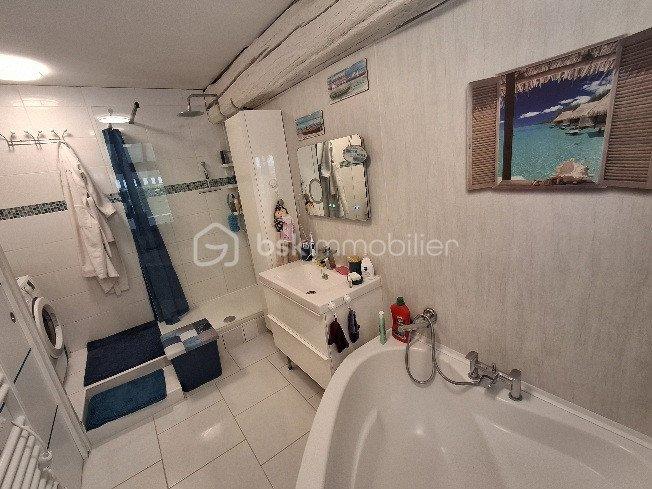 Maison ancienne - 304 m² - 7 pièces