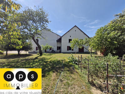 Maison - 210 m² - 8 pièces