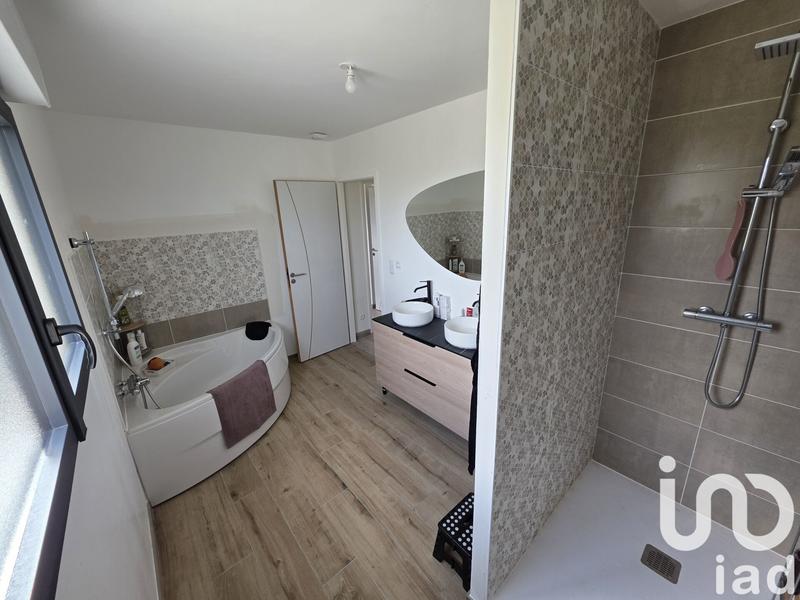 Maison - 120 m² - 5 pièces