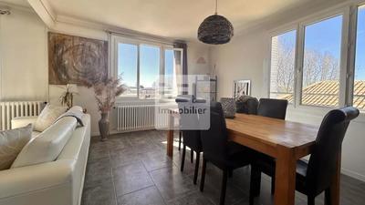 Appartement - 57 m² - 2 pièces