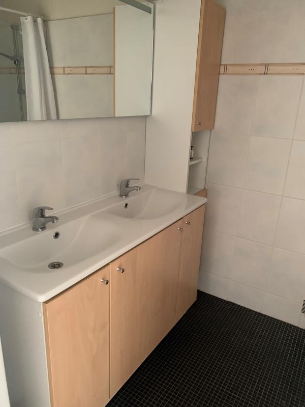 Appartement - 120 m² - 5 pièces