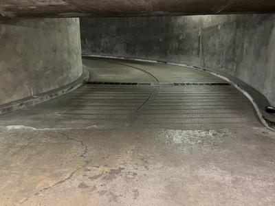 Parking / Garage - 16 m²