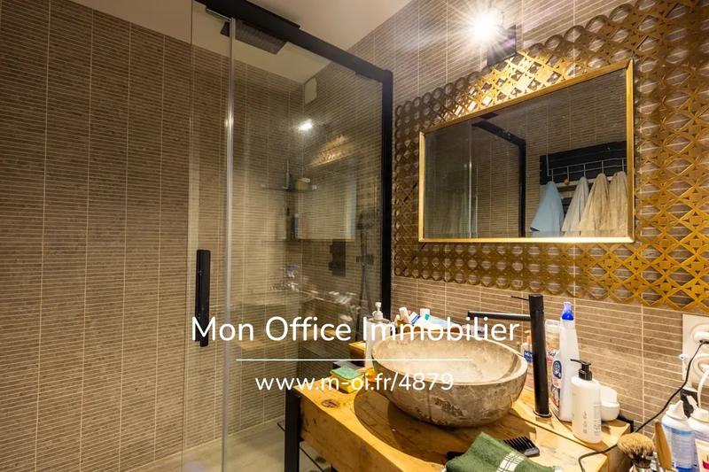 Appartement - 100 m² - 4 pièces