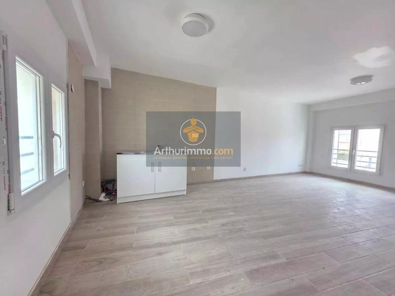 Immeuble - 176 m² - 8 pièces