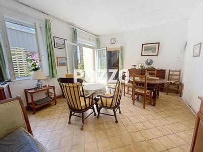 Maison - 85 m² - 5 pièces