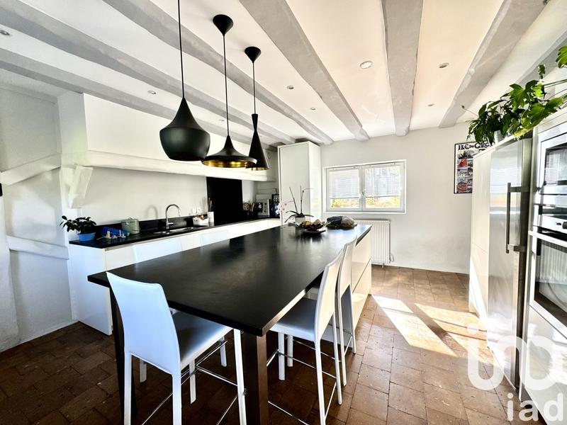 Maison - 194 m² - 6 pièces