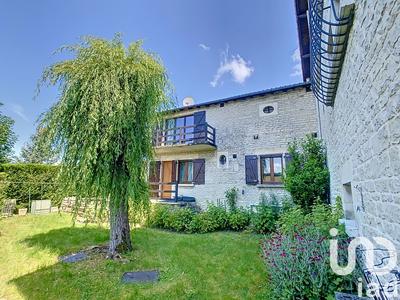 Maison - 357 m² - 2 pièces