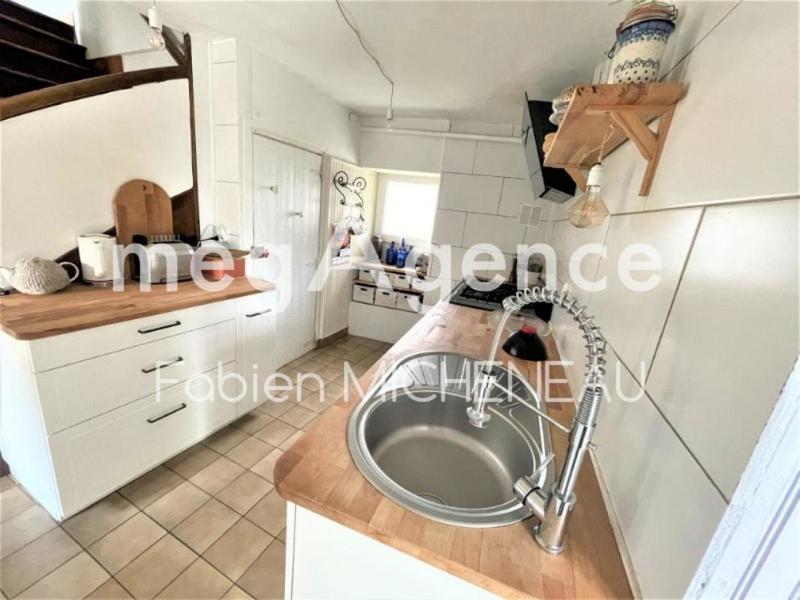 Maison - 240 m² - 10 pièces