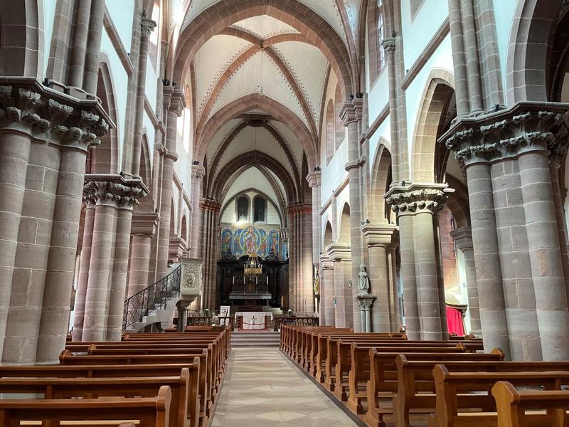 Visite guidée de l'abbatiale Saint Pierre et Paul