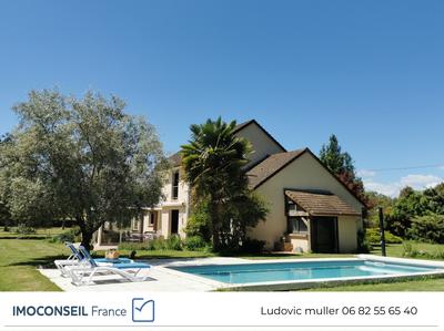 Maison - 165 m² - 7 pièces