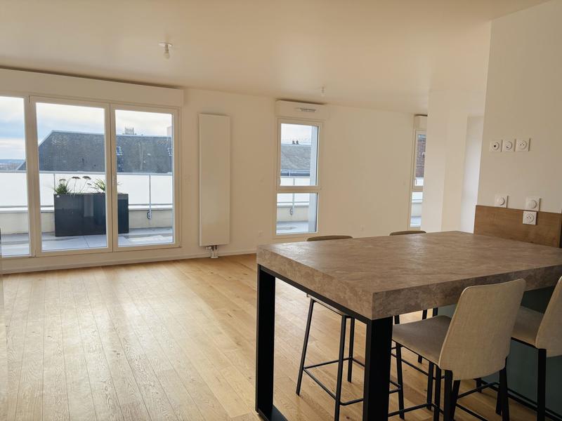 Appartement - 106 m² - 4 pièces