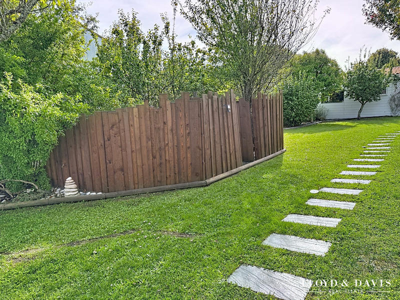 Maison - 187 m² - 6 pièces