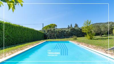 Maison ancienne - 115 m² - 5 pièces