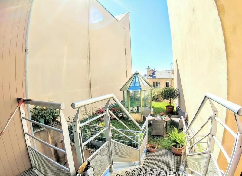 Appartement bourgeois - 176 m² - 4 pièces