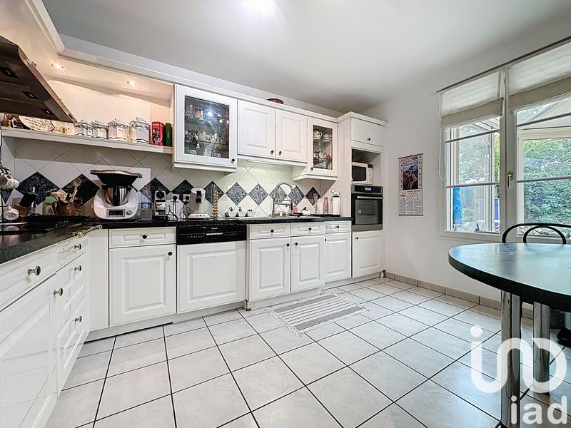 Maison - 158 m² - 7 pièces