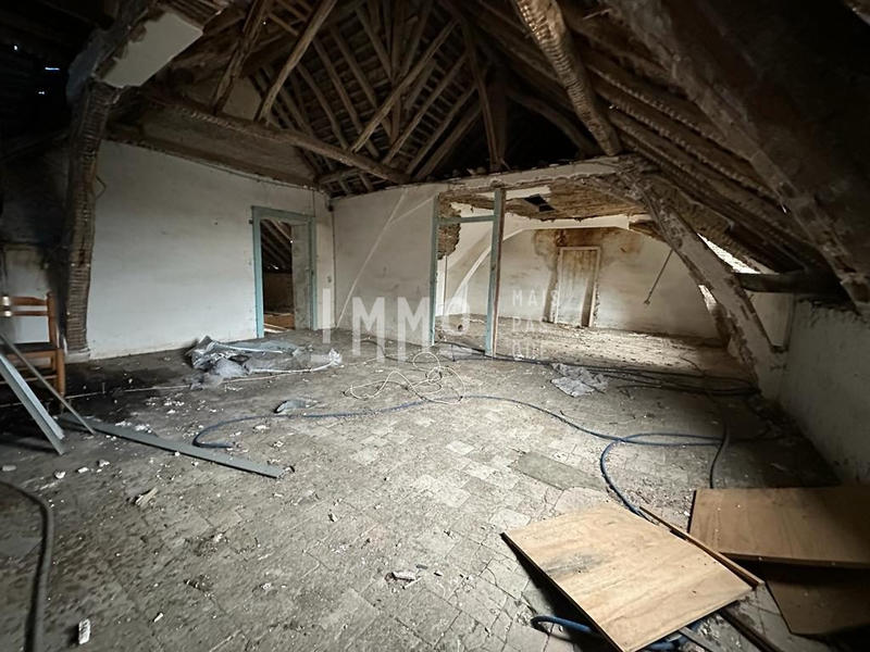 Maison - 207 m² - 4 pièces