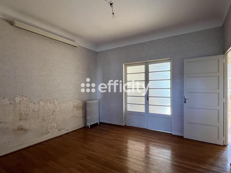 Appartement - 103 m² - 5 pièces