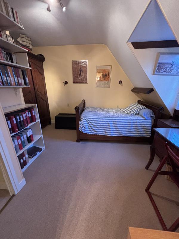 Maison - 220 m² - 9 pièces