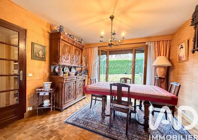 Maison - 123 m² - 7 pièces