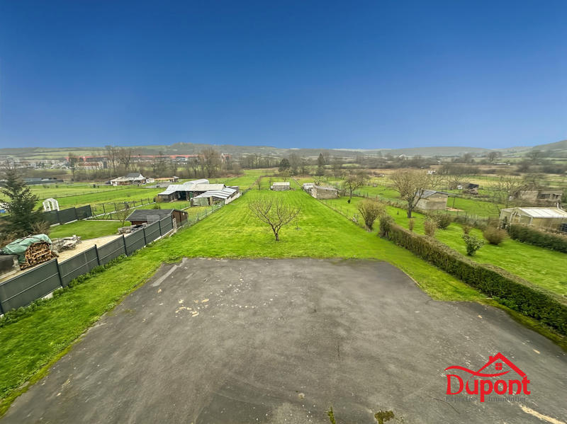 Maison - 180 m² - 7 pièces