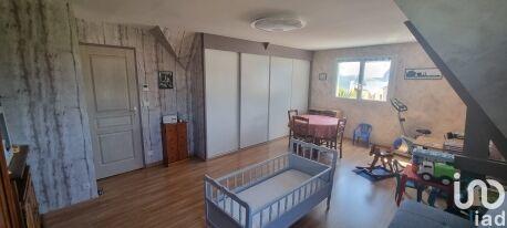 Maison - 195 m² - 7 pièces