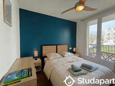 Chambre - 9 m² - 1 pièce