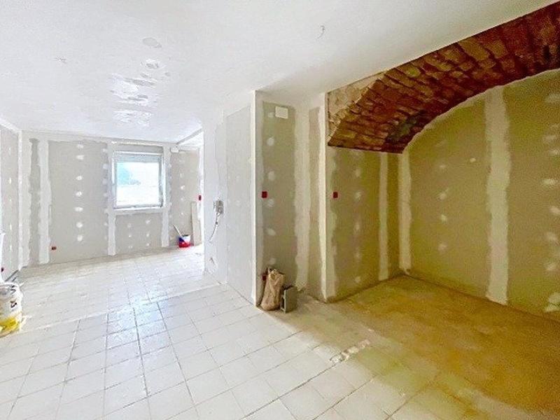 Maison - 300 m² - 6 pièces