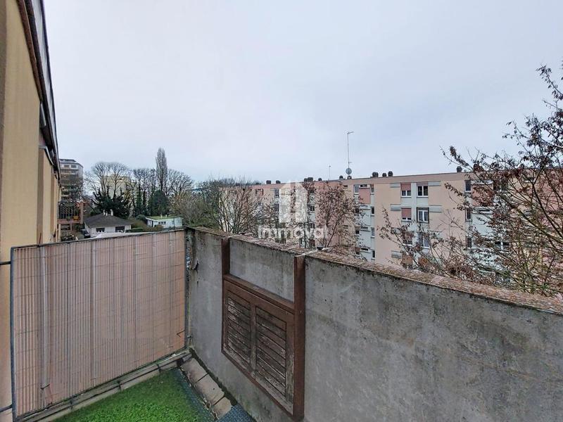 Appartement - 84 m² - 4 pièces