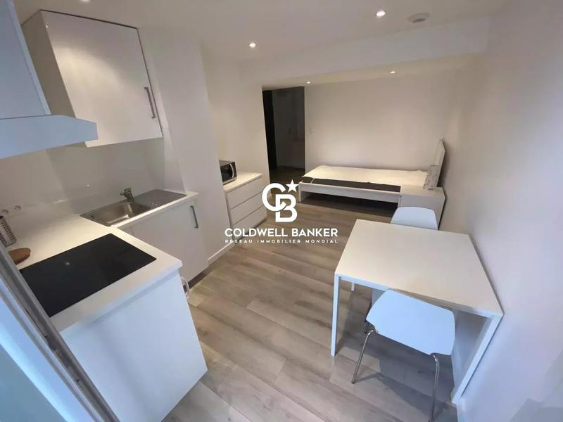 Immeuble - 475 m² - 12 pièces