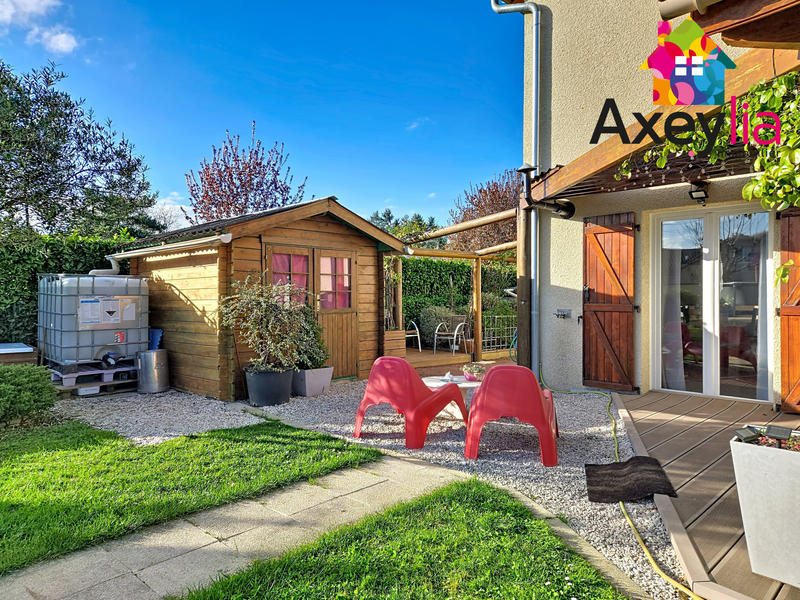 Maison - 98 m² - 5 pièces