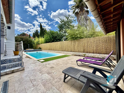 Maison - 186 m² - 8 pièces