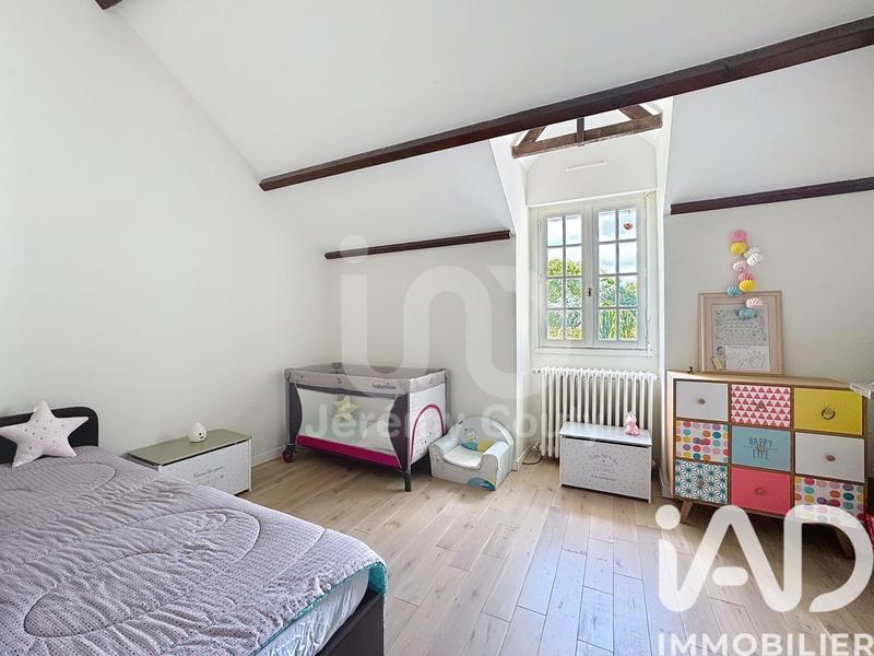 Maison - 332 m² - 12 pièces