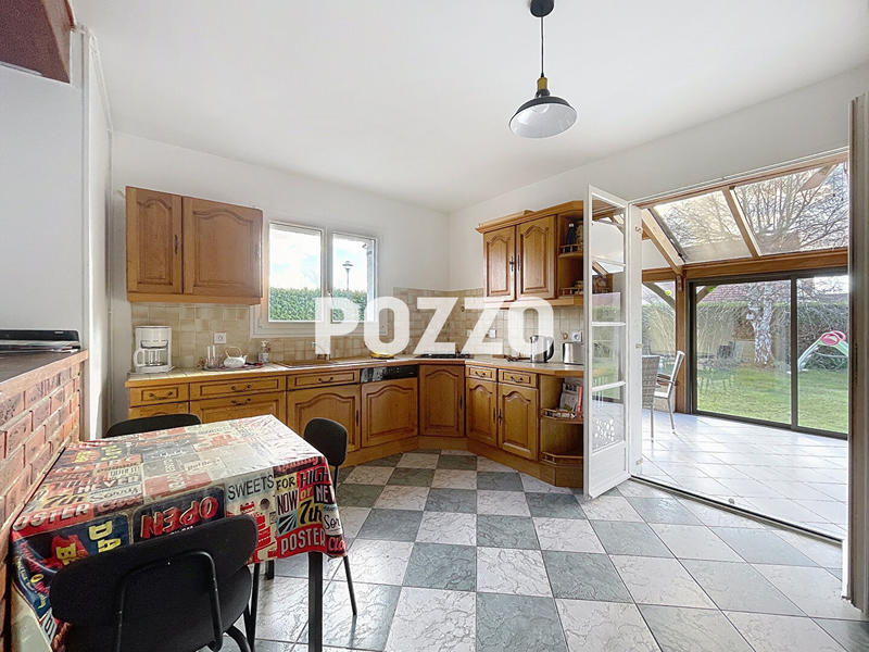 Maison - 110 m² - 4 pièces