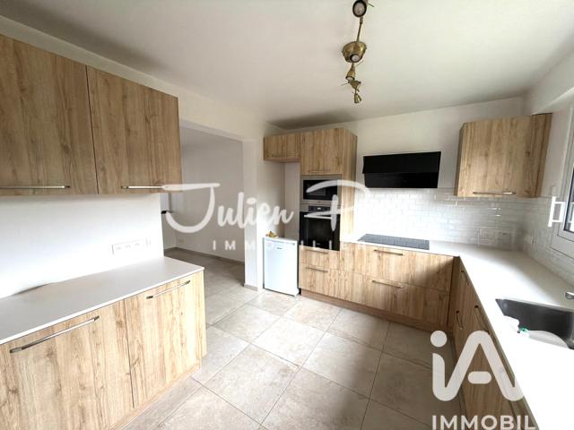 Maison - 120 m² - 6 pièces