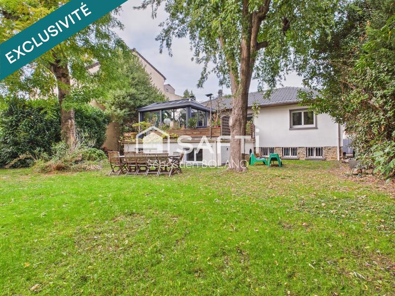 Maison - 208 m² - 7 pièces