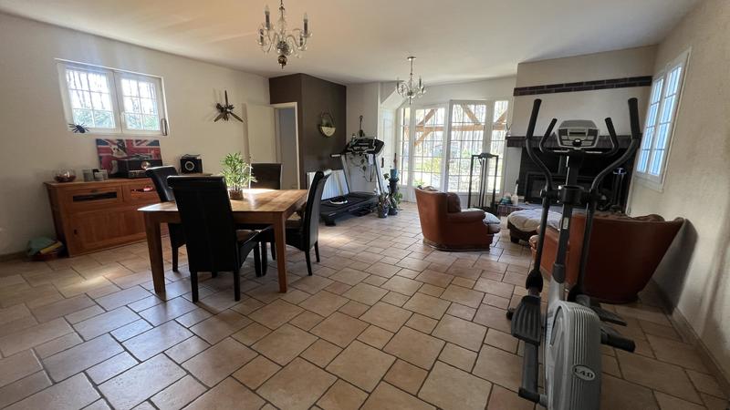 Maison - 142 m² - 6 pièces