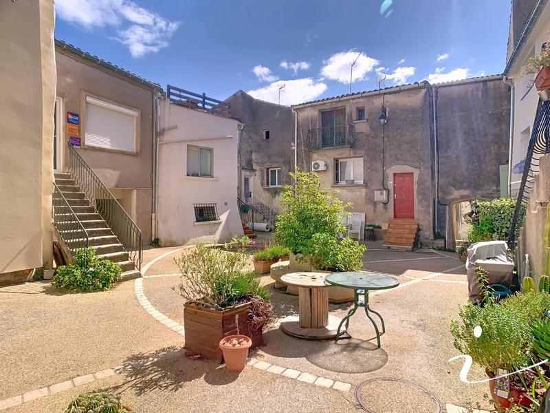 Maison de village - 186 m² - 6 pièces