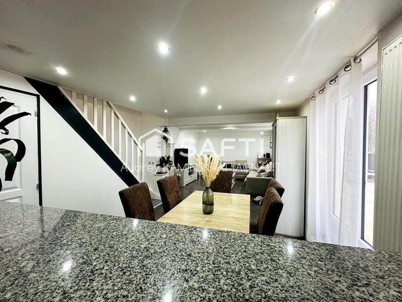 Maison - 147 m² - 6 pièces