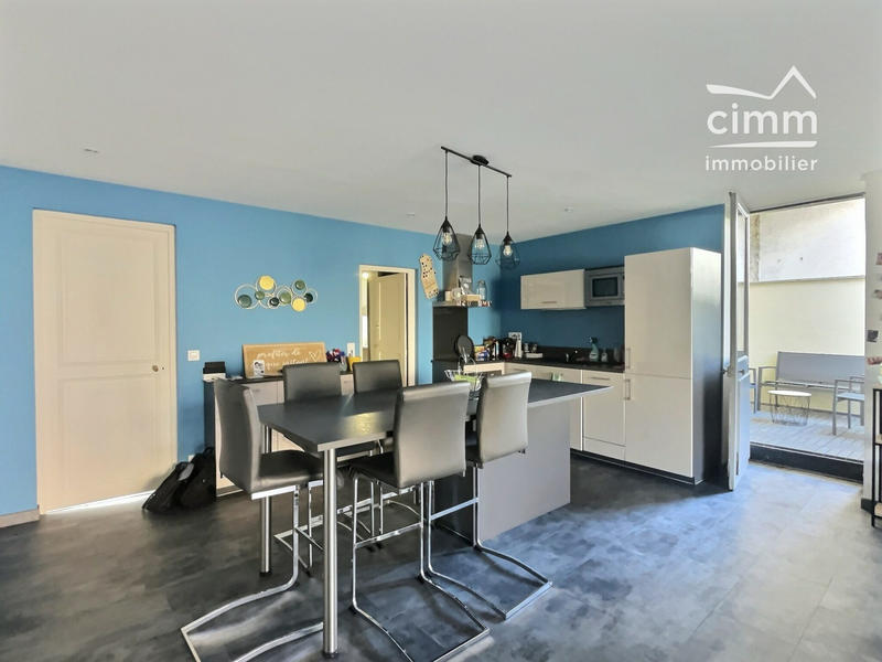 Appartement - 84 m² - 3 pièces