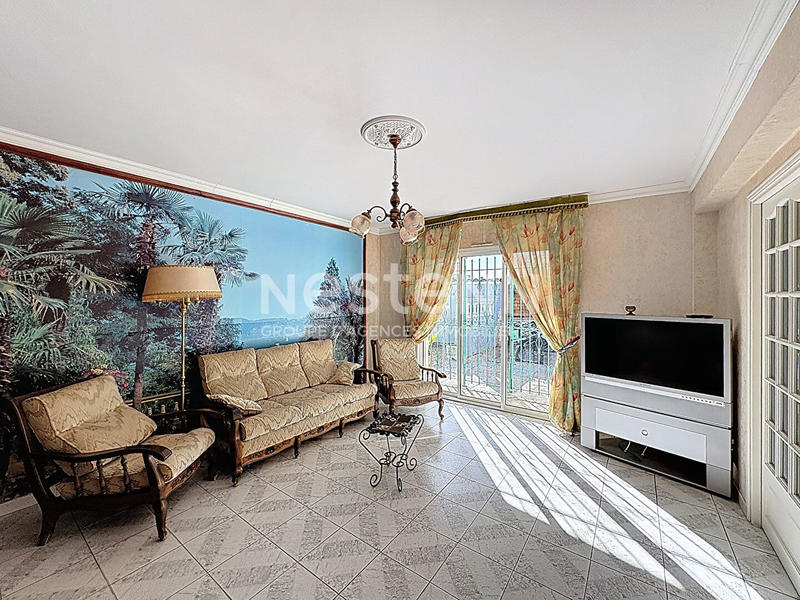 Villa - 398 m² - 11 pièces