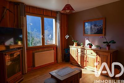 Maison - 81 m² - 5 pièces