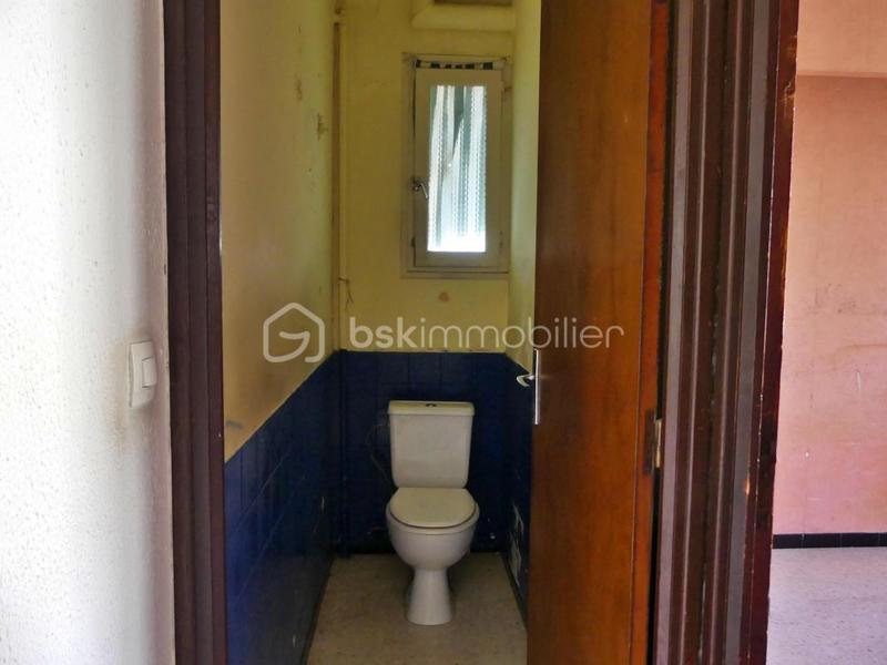 Maison - 210 m² - 9 pièces