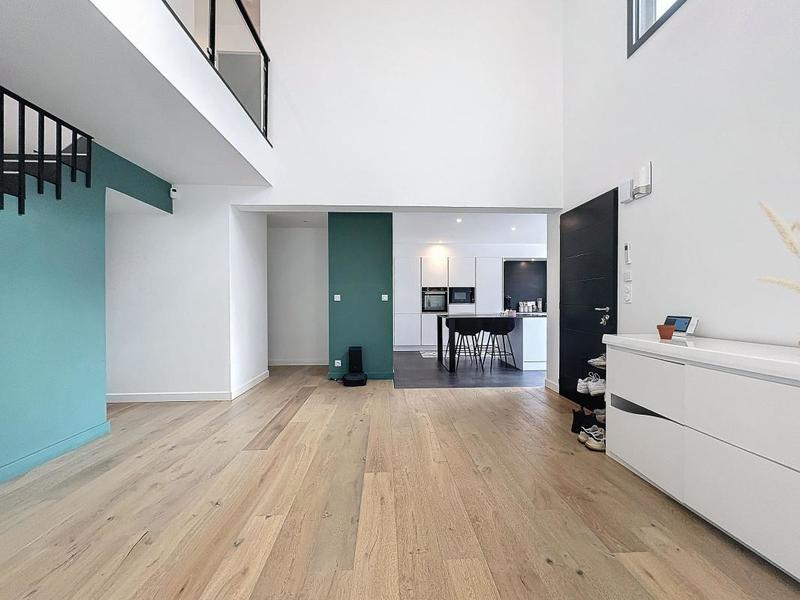 Maison - 147 m² - 5 pièces