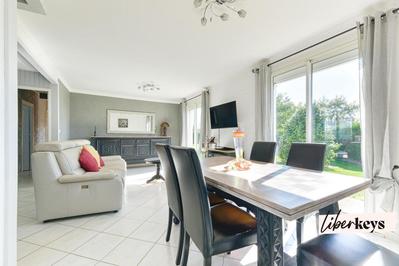 Maison - 82 m² - 4 pièces