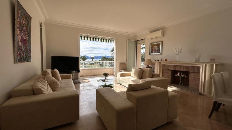 Appartement - 89 m² - 3 pièces