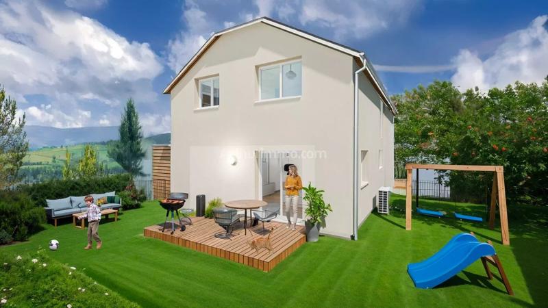 Maison - 80 m² - 4 pièces